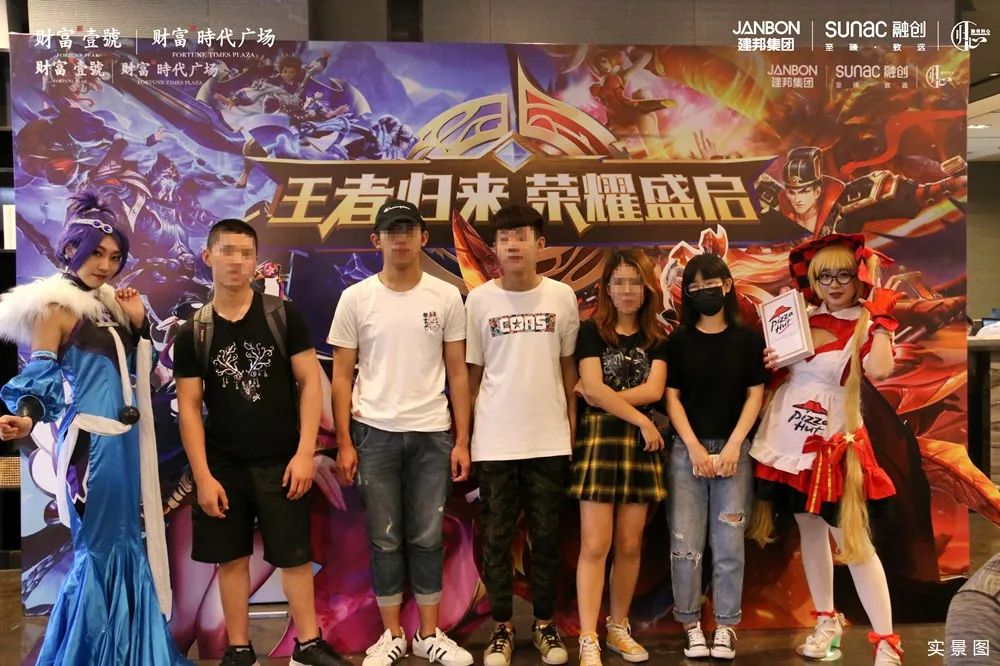  国际电竞巅峰对决，中外高手狭路相逢