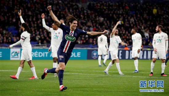  法国杯决赛，巴黎圣日耳曼轻松捧杯