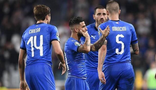  巴黎圣日耳曼豪取五连胜，强势登顶法甲  